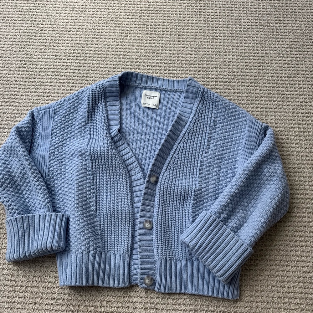NWOT! Abercrombie Sweater